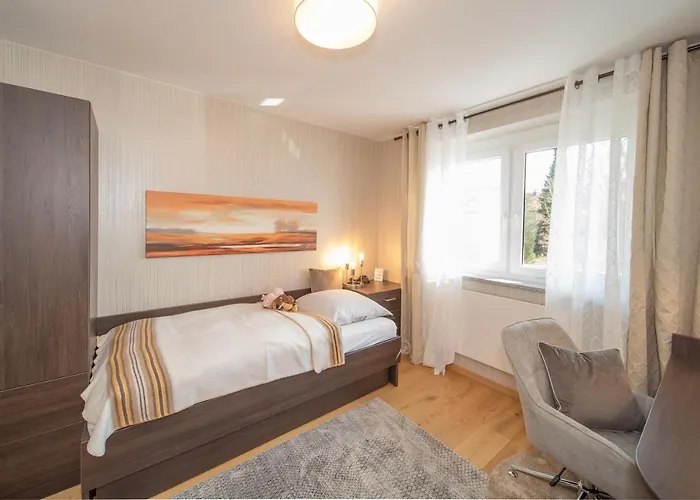 Berg Apartment *